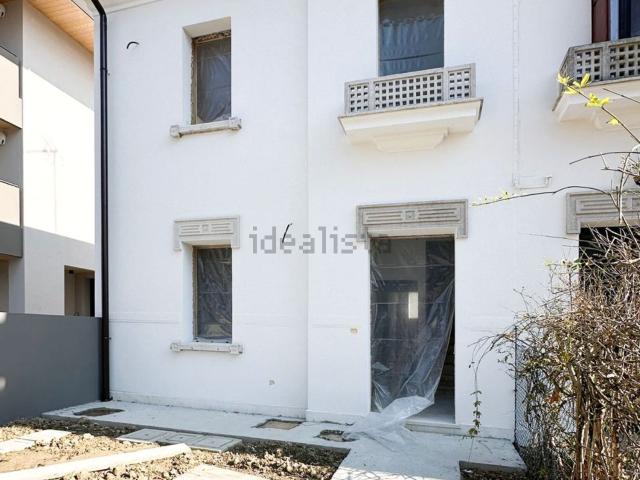 Casa in vendita a Dolo, Veneto