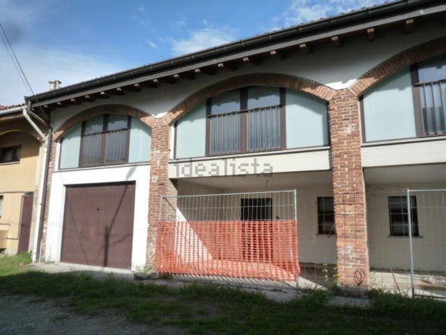 Casa in vendita a Ternate, Lombardia