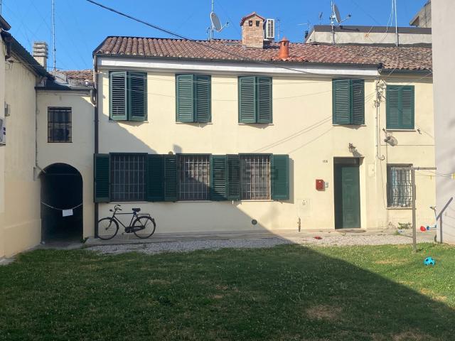 Casa in vendita a Giardino, Ferrara
