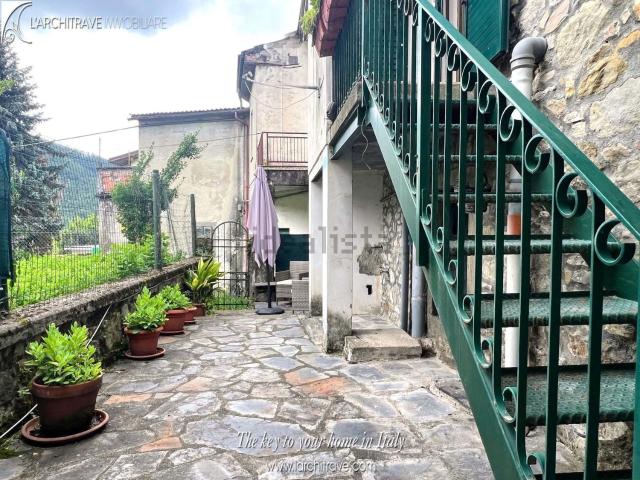 Casa in vendita a Unione di comuni Montana Lunigiana, Comano