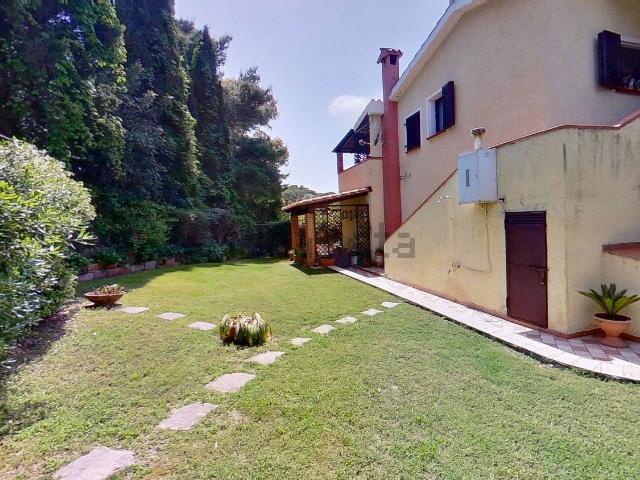 Casa in vendita a Pula, Sardigna/Sardegna