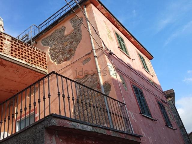 Casa in vendita a Unione di comuni Montana Lunigiana, Fosdinovo