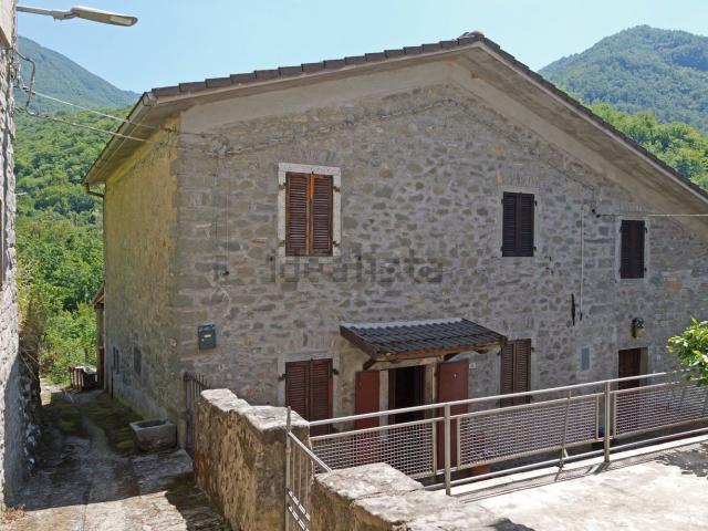 Casa in vendita a Unione di comuni Montana Lunigiana, Bagnone