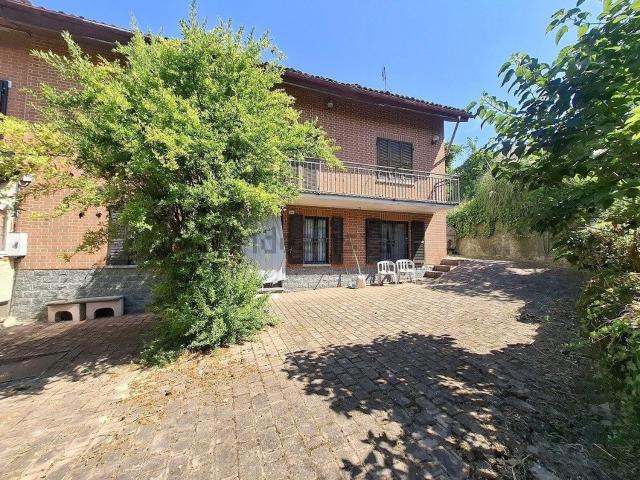 Casa in vendita a Piemonte, Asti