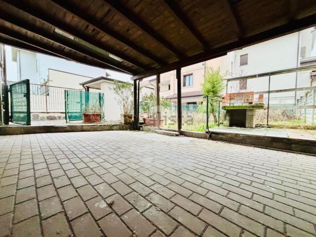 Casa in vendita a Lissone, Lombardia