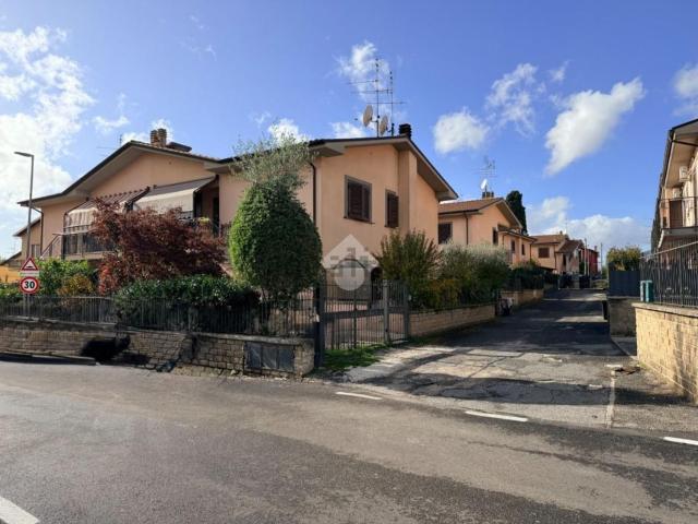 Casa in vendita a Roma Capitale, Lazio