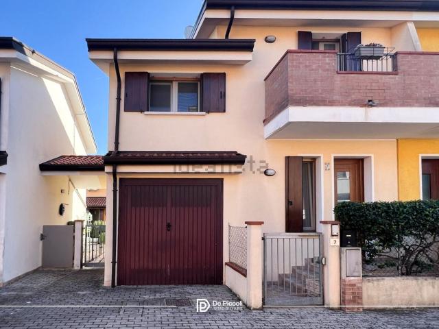 Casa in vendita a Dosa di Sotto, Chiarano