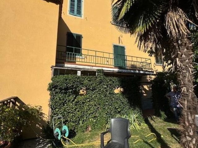 Casa in vendita a Pratovecchio Stia, Stia
