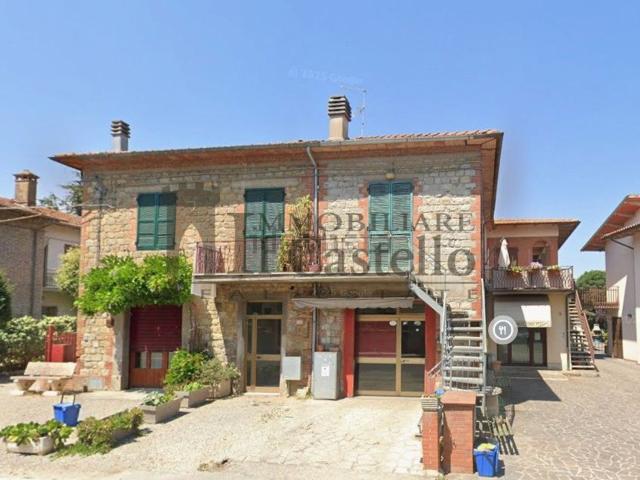 Casa in vendita a Macchie, Gioiella