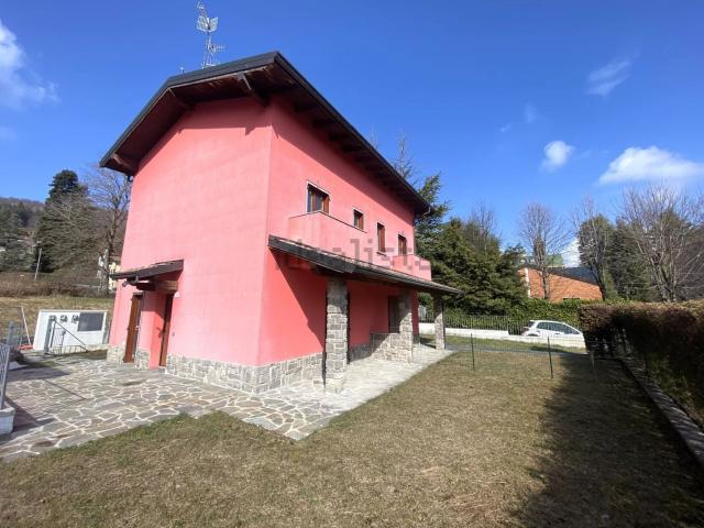 Casa in vendita a Alta Valle Intelvi, Lanzo D'intelvi