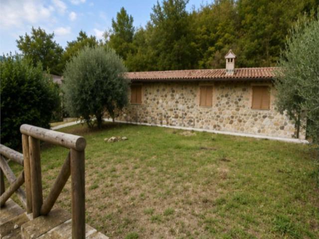 Casa in vendita a Unione dei Comuni Montani Amiata Grossetana, Semproniano