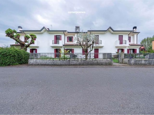 Casa in vendita a Pieve Di Soligo, Veneto
