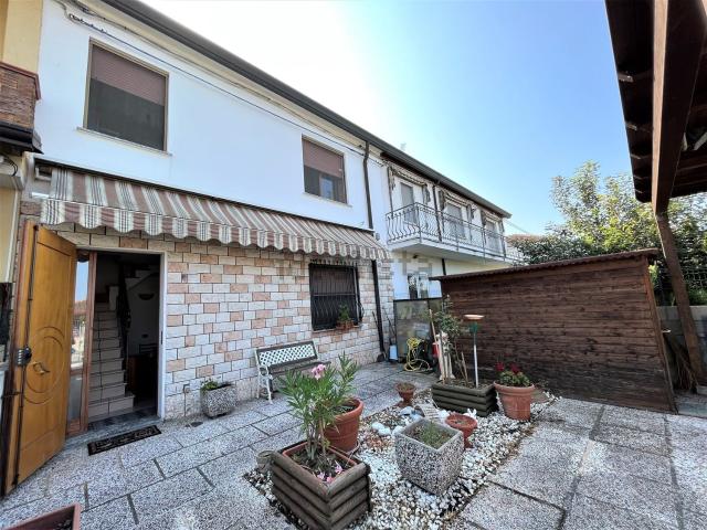 Casa in vendita a Unione Delta del Po, Lagosanto