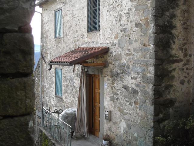 Casa in vendita a Unione dei comuni Media Valle del Serchio, San Gemignano