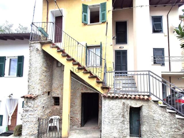 Casa in vendita a Montaldeo, Alessandria