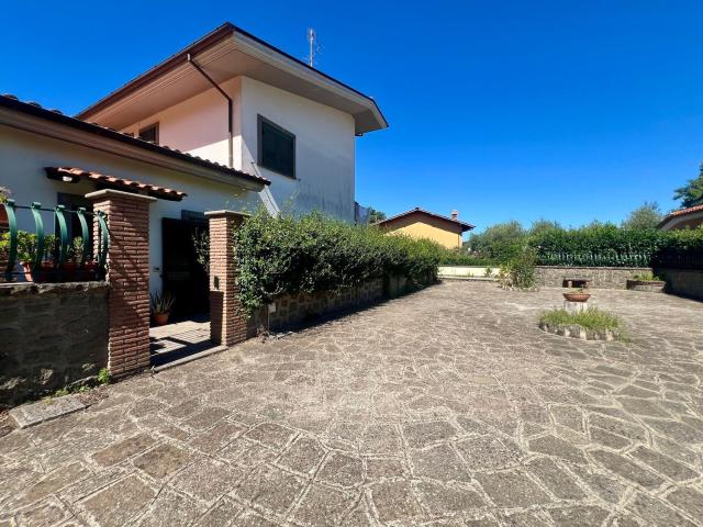 Casa in vendita a Roma Capitale, Lazio