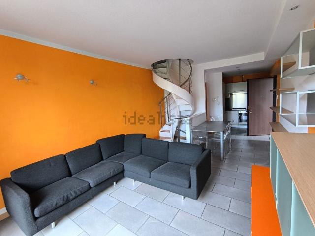 Casa in vendita a Uboldo, Lombardia
