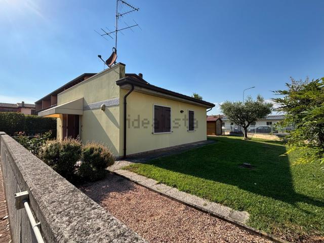 Casa in vendita a Castelbelforte, Mantova