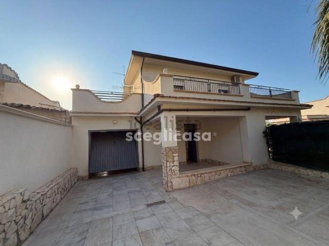 Casa in vendita a Terrasini, Sicilia