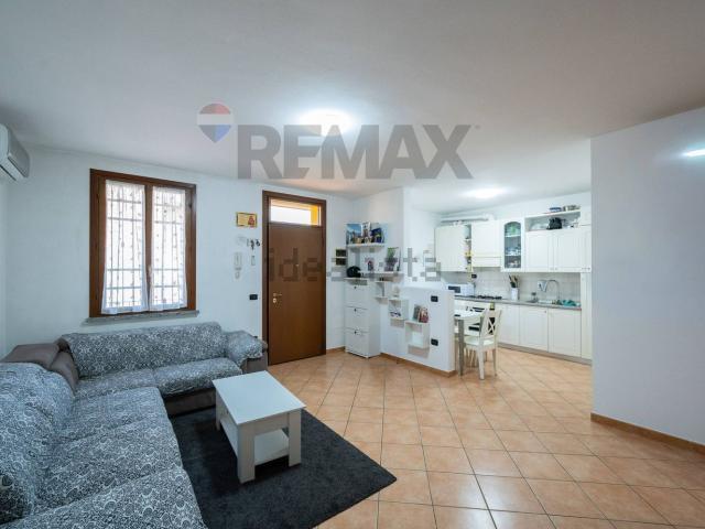 Casa in vendita a Martignana di Po, Cremona