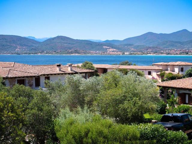 Villa Schiera in vendita a Puntaldia, Sardigna/Sardegna