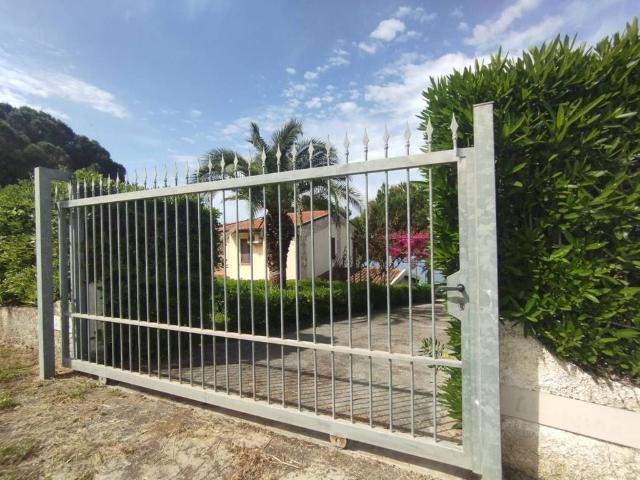 Villa Schiera in vendita a Calabria, Cosenza
