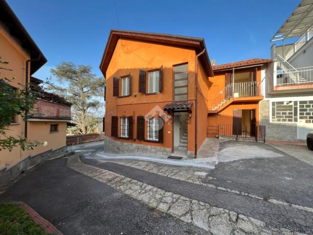 Casa in affitto a Piemonte, Asti