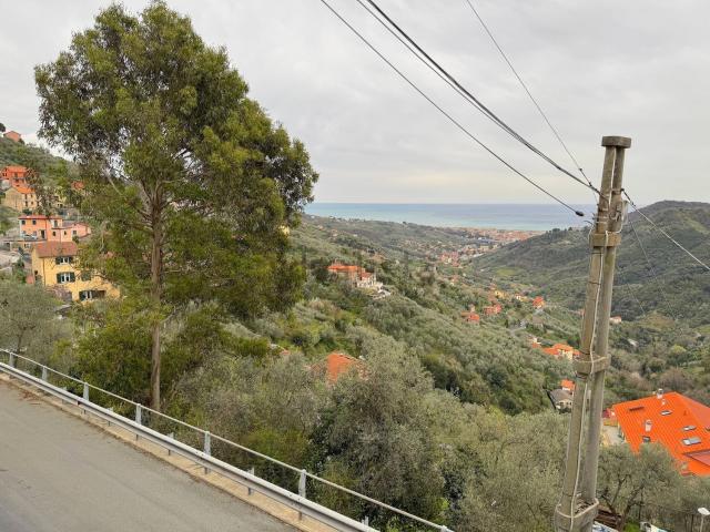 Casa in affitto a Leivi, Liguria