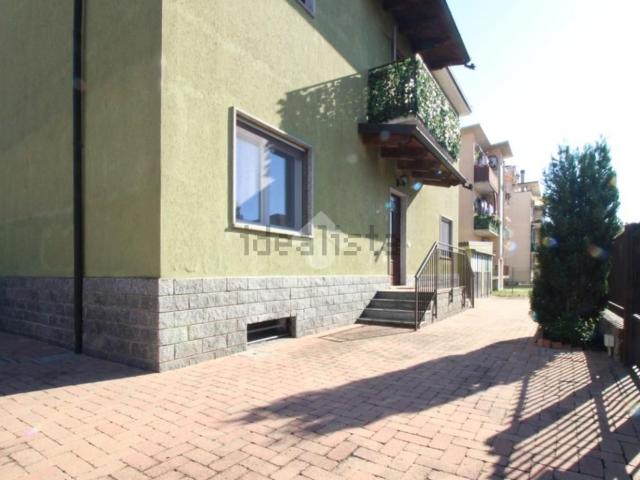 Casa in affitto a Crosione, Pavia