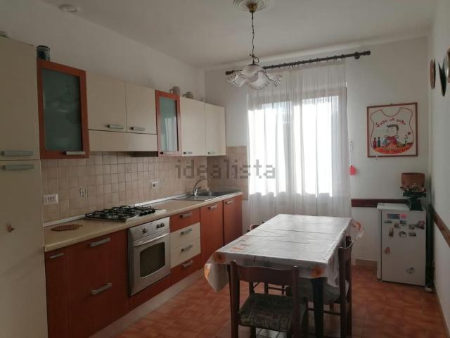 Casa in affitto a Bonascola, Carrara