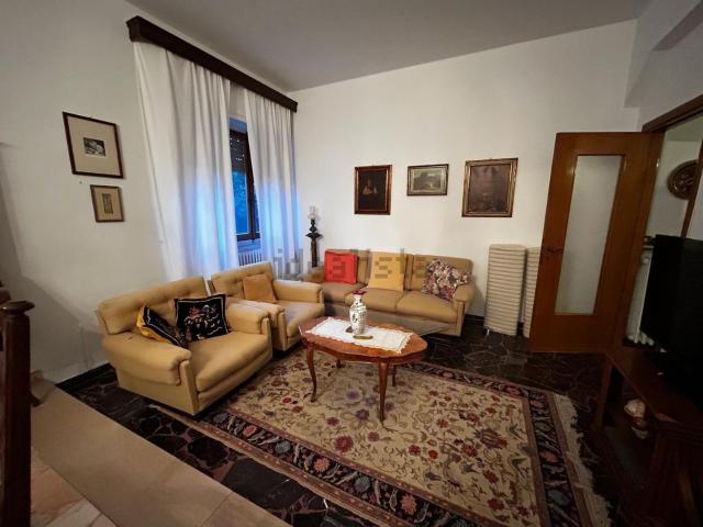 Casa in affitto a Sarzana, Liguria