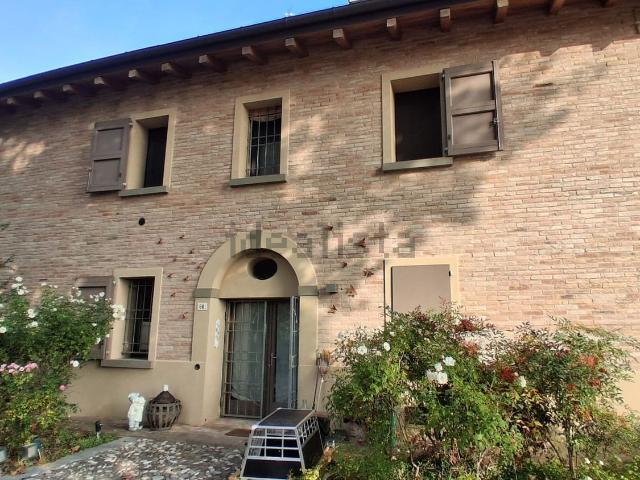 Casa in affitto a Madonna dei Prati di Tomba, Zola Predosa