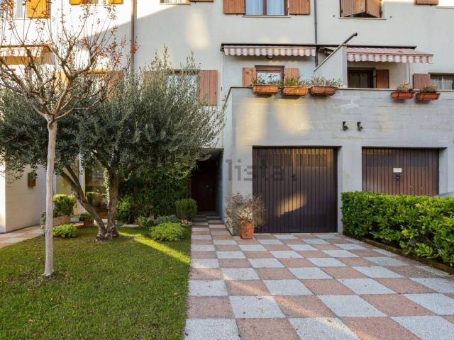Casa in affitto a Ovest, Brenzone