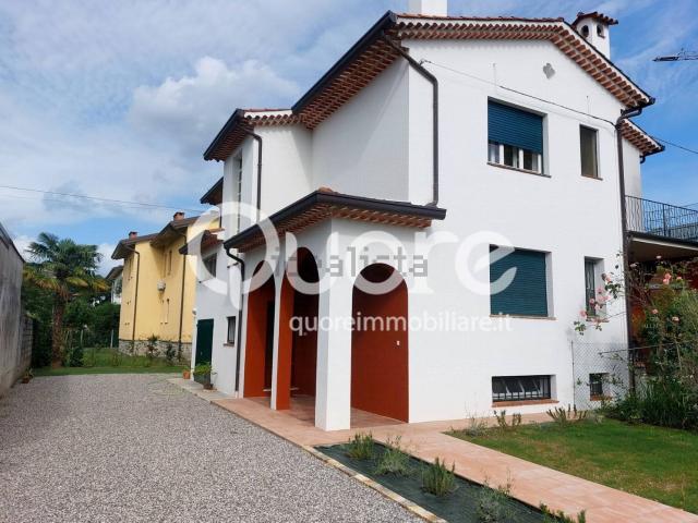 Casa in affitto a Paderno, Reana Del Roiale