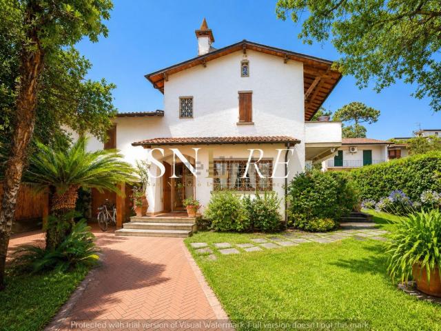 Casa in affitto a Roma Imperiale, Forte Dei Marmi