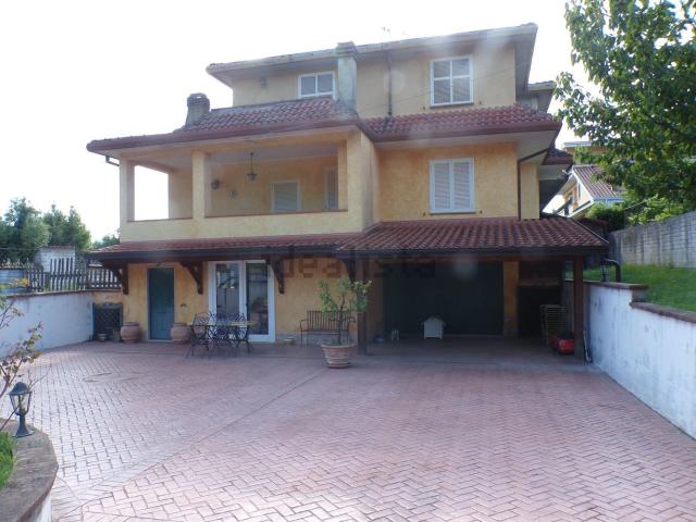 Casa in affitto a De Matthaeis, Frosinone