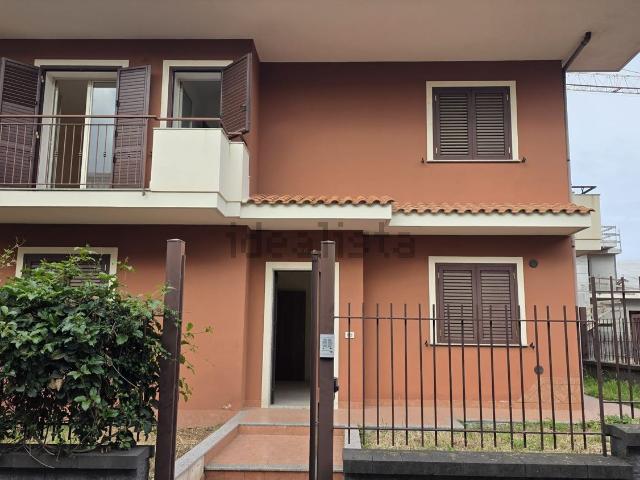 Casa in affitto a Peri, Giarre