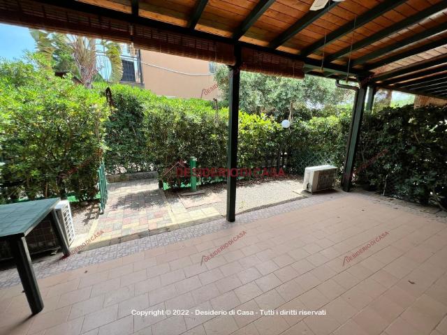 Casa in affitto a Campofelice Di Roccella, Sicilia