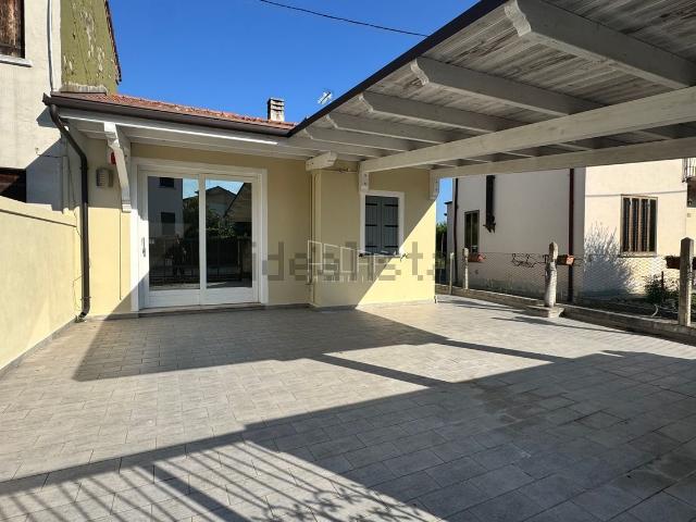 Casa in affitto a Tassina, Rovigo
