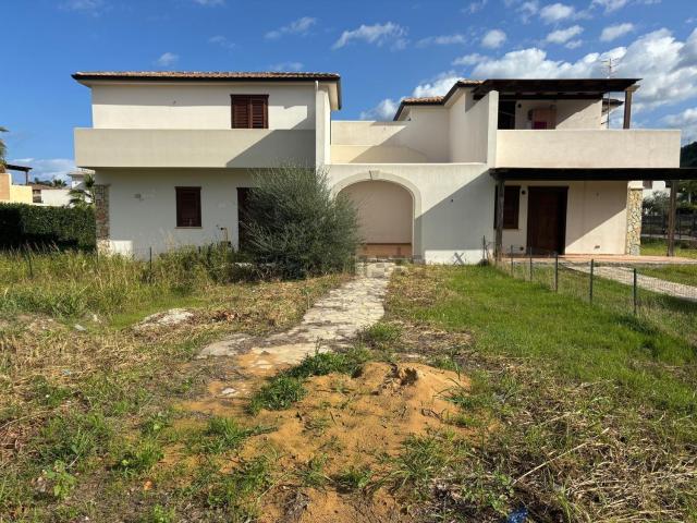 Casa in affitto a Campofelice Di Roccella, Sicilia