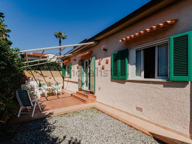Casa in affitto a Roma Imperiale, Forte Dei Marmi
