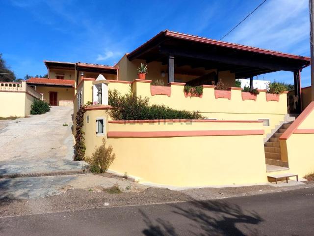 Casa in affitto a Marina di Felloniche, Puglia
