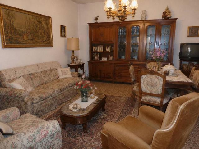 Casa in affitto a Giglio, Montevarchi