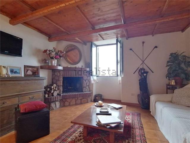 Casa in affitto a Penna In Teverina, Umbria