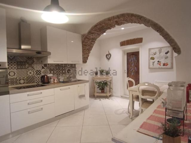 Casa in affitto a Capaccola, Massa