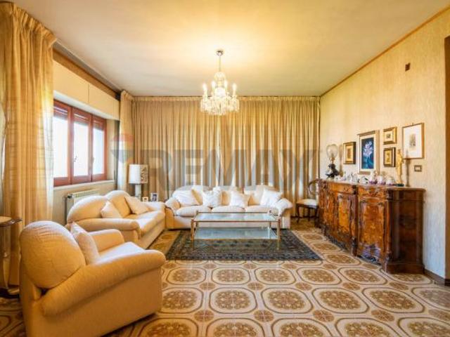 Villa Indipendente in vendita a Acireale, Sicilia