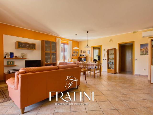 Villa Indipendente in vendita a Unione dei Comuni della Val Vibrata, Ancarano