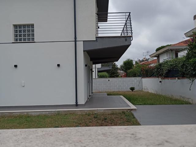 Villa Indipendente in vendita a Selva Secca, Roma Capitale