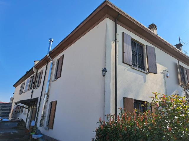 Villa Indipendente in vendita a San Nicolò di Villola, Bologna