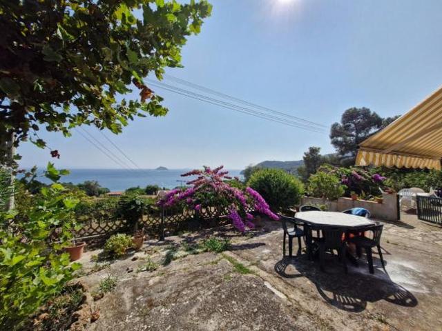 Villa Indipendente in vendita a Rio, Toscana